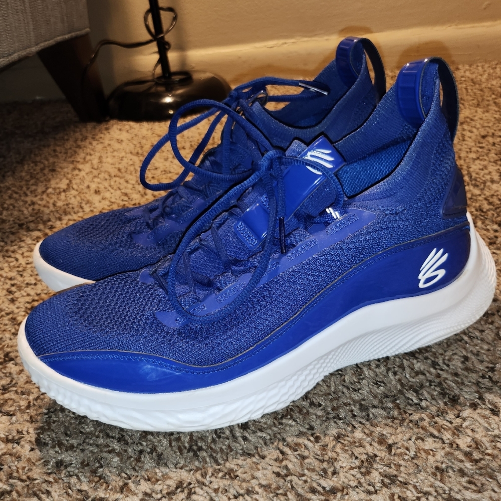 CURRY Under Armour Flow